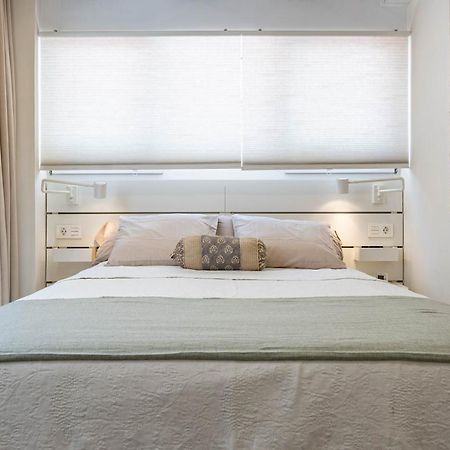 Appartamento Central Luxury Flat With Free Parking Valenza Esterno foto
